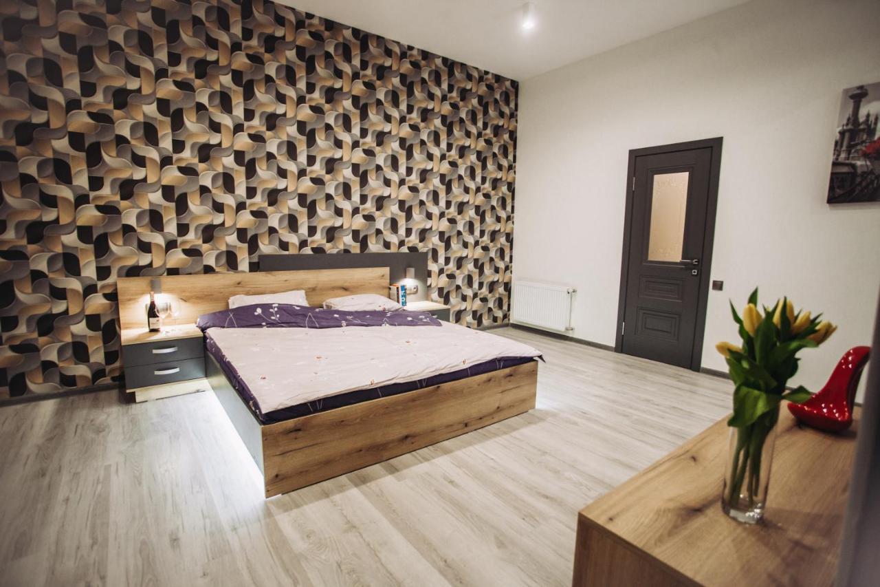 Loft De Luxe Apartments Vinnytsia Ngoại thất bức ảnh